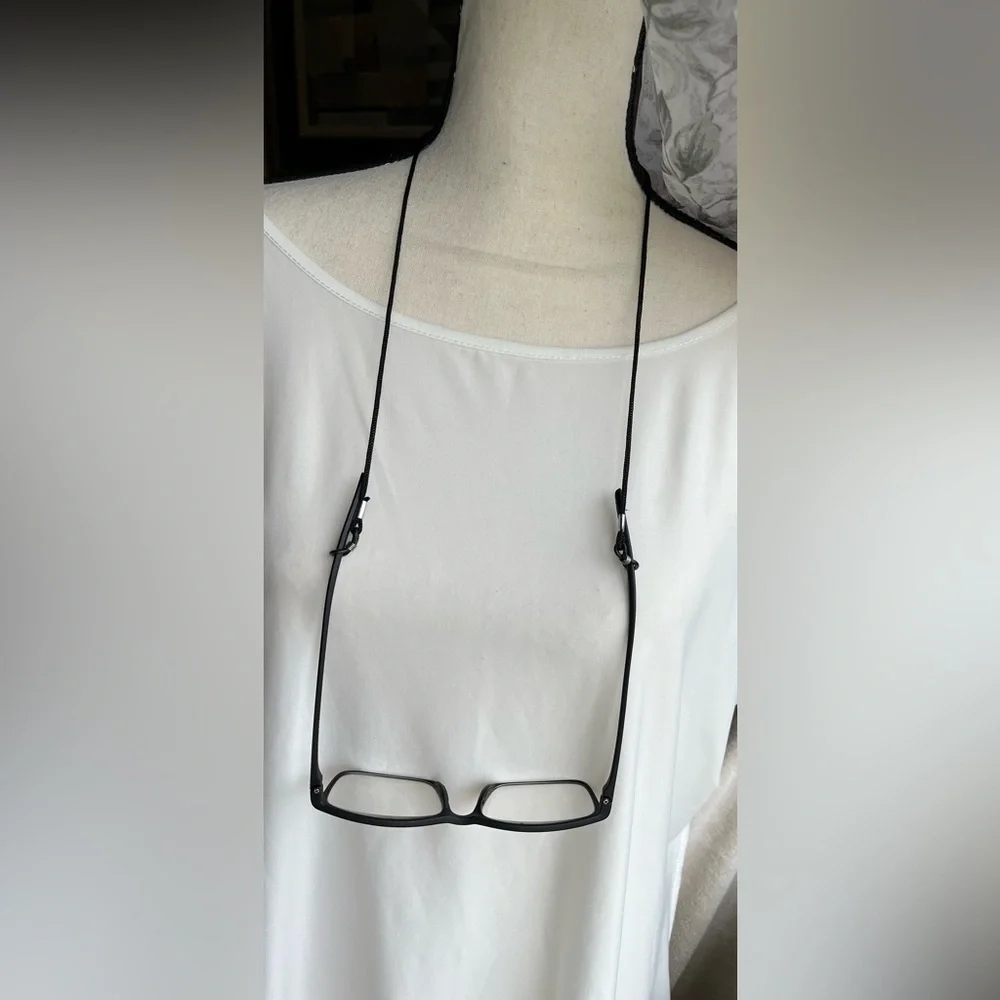 Eyeglass retainers (3) (VGUC) black & clear 26”